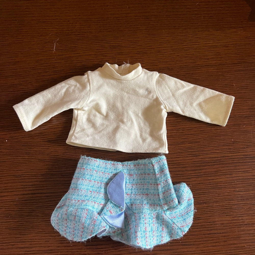 American Girl Sight Seeing Outfit
